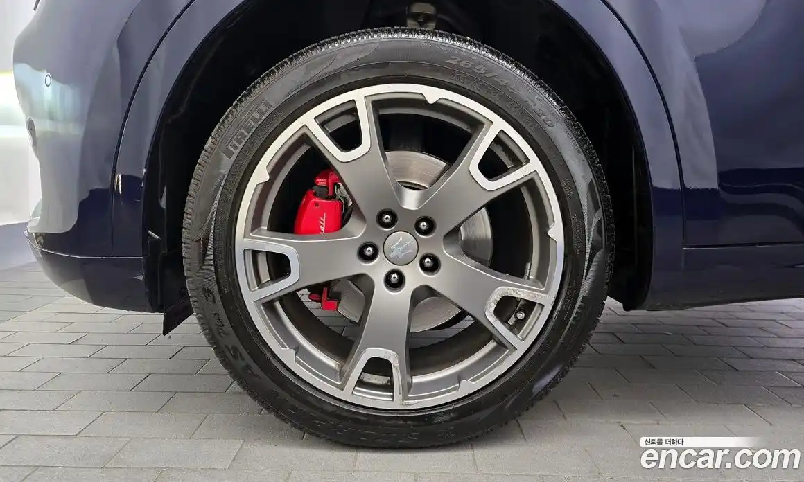 Maserati Levante 2017 3.0 гидро в Москве № 1253344, фото 5