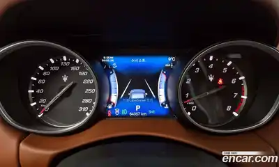 Maserati Levante 2017 3.0 гидро в Москве № 1253344, миниатюра 8
