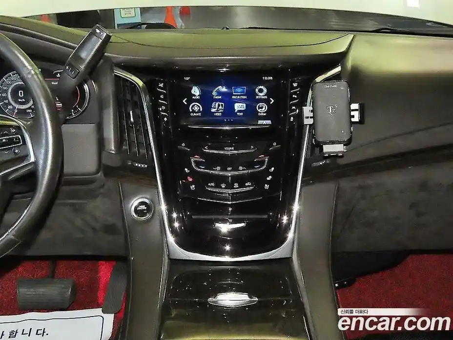 Cadillac Escalade 2016 6.2 гидро в Москве № 1253694, фото 11