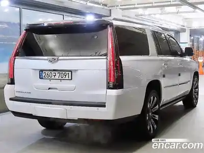 Cadillac Escalade 2016 6.2 гидро в Москве № 1253694, миниатюра 4
