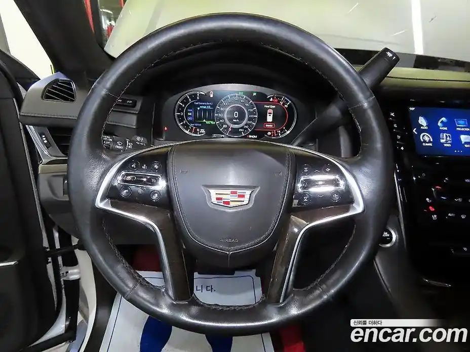 Cadillac Escalade 2016 6.2 гидро в Москве № 1253694, фото 8