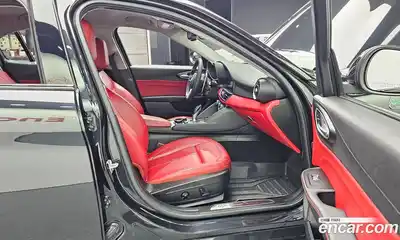 Alfa Romeo Giulia 2017 2.0 гидро в Москве № 1253829, миниатюра 11