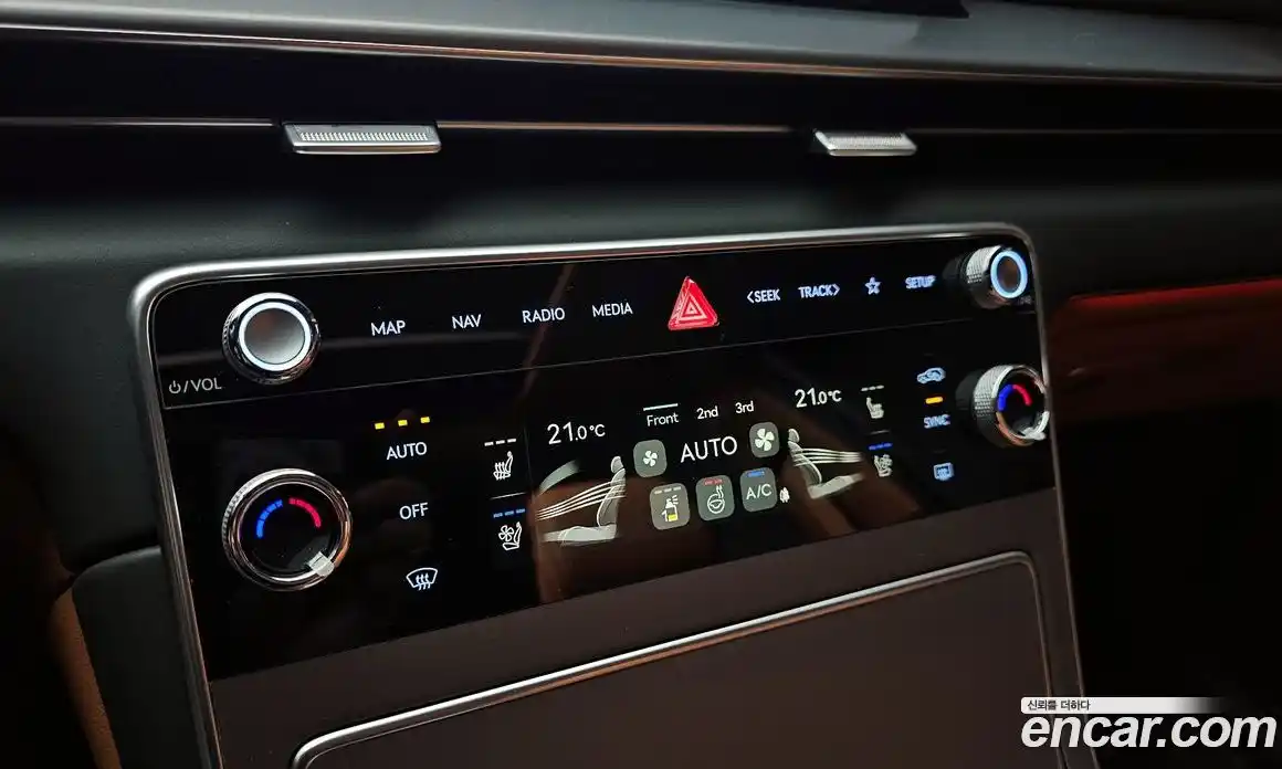 Genesis GV80 2024 2.5 Автомат в Москве № 1278249, фото 16