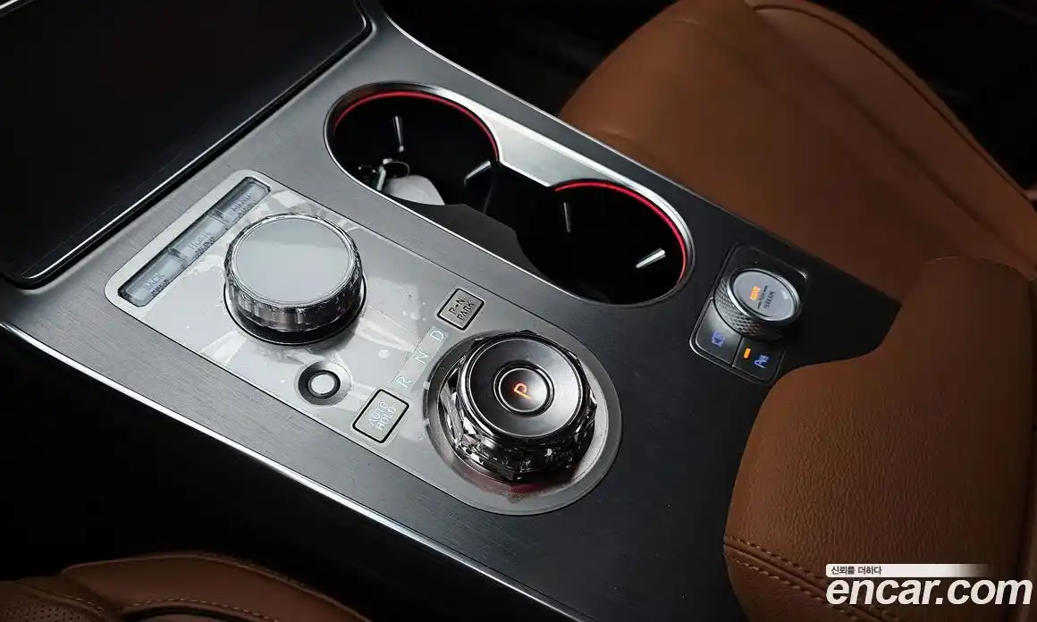 Genesis GV80 2024 2.5 Автомат в Москве № 1278249, фото 9