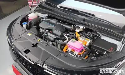 Kia Canival 2024 1.6 Автомат в Москве № 1278301, миниатюра 6