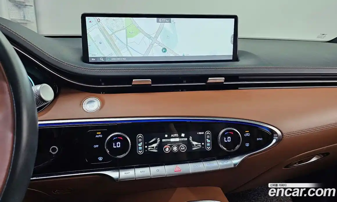 Genesis GV70 2022 2.5 Автомат в Москве № 1278310, фото 14