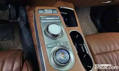 Genesis GV70 2022 2.5 Автомат в Москве № 1278310, миниатюра 9