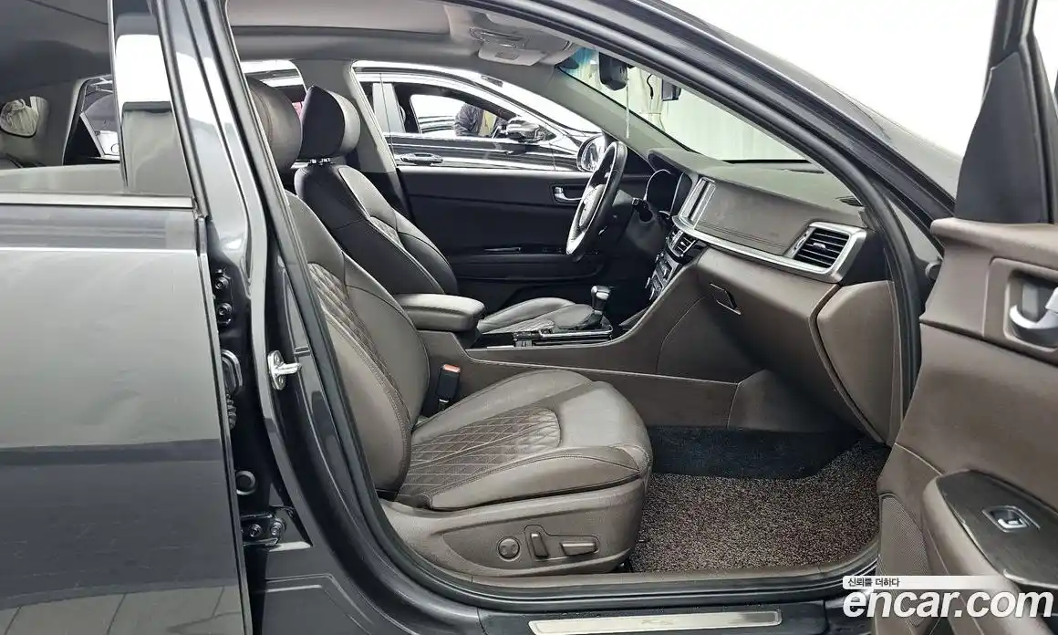 Kia K5 2019 2.0 Автомат в Москве № 1278314, фото 12