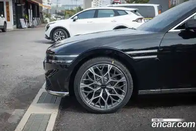 Genesis G90 2024 3.5 Автомат в Москве № 1278315, миниатюра 2