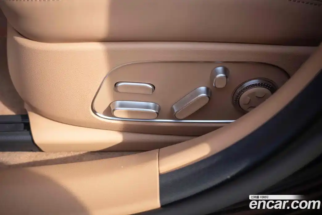 Genesis G90 2024 3.5 Автомат в Москве № 1278315, фото 7