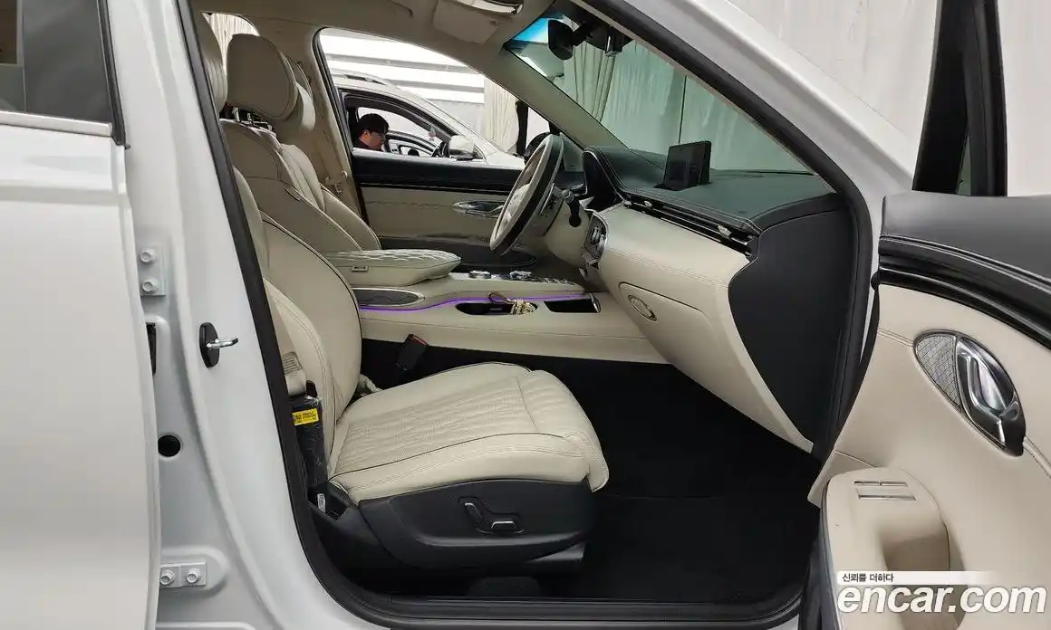 Genesis GV70 2021 2.5 Автомат в Москве № 1278320, фото 11