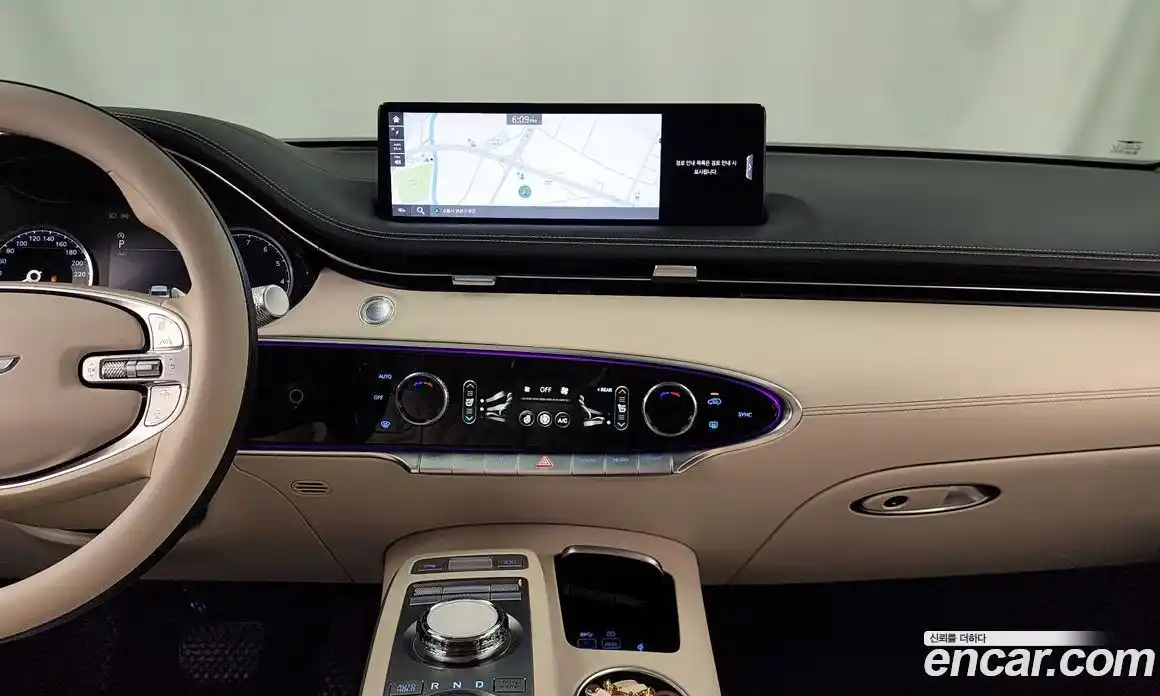 Genesis GV70 2021 2.5 Автомат в Москве № 1278320, фото 14