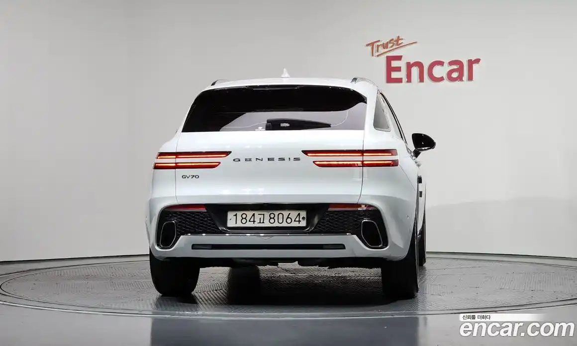 Genesis GV70 2021 2.5 Автомат в Москве № 1278320, фото 4