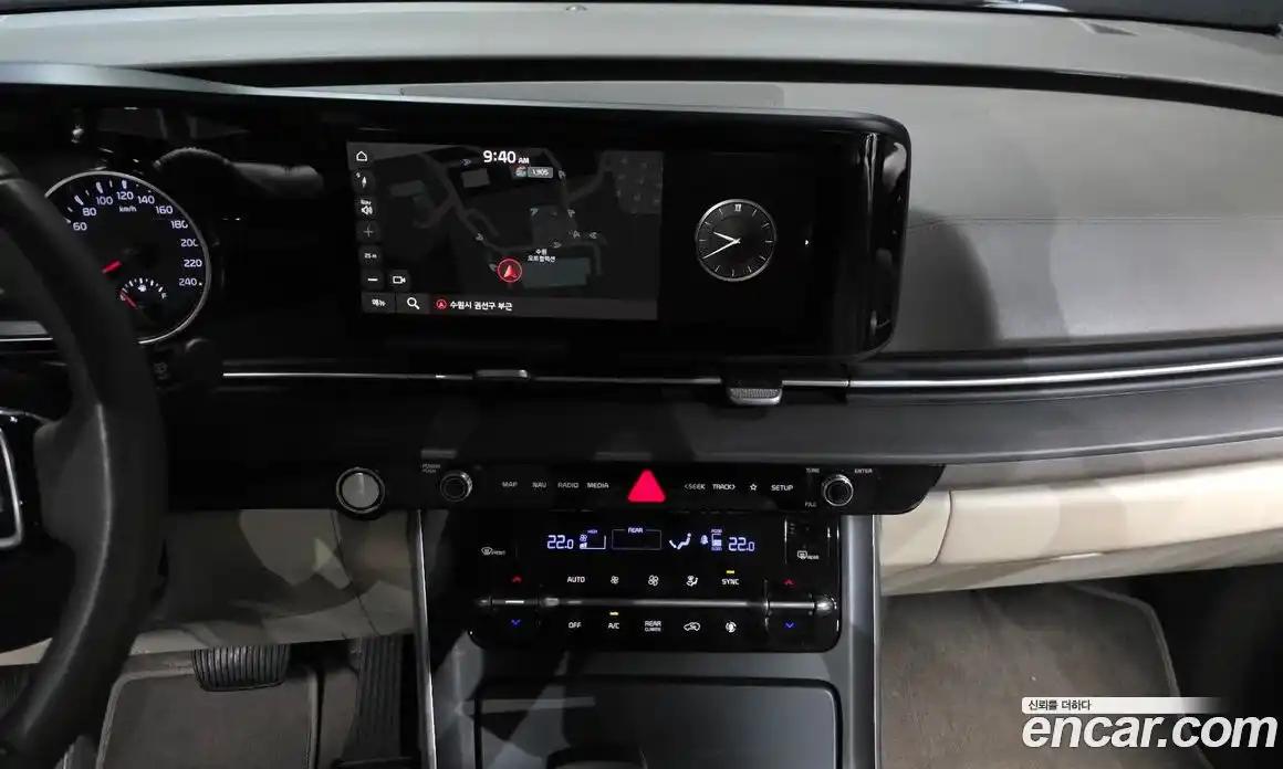 Kia Canival 2023 2.2 Автомат в Москве № 1278322, фото 13