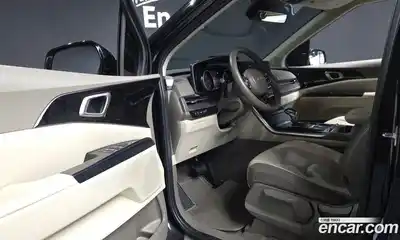 Kia Canival 2023 2.2 Автомат в Москве № 1278322, миниатюра 9