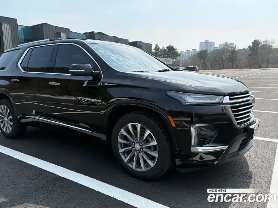 Chevrolet Traverse 2022 3.6 Автомат в Москве № 1278686, фото 1