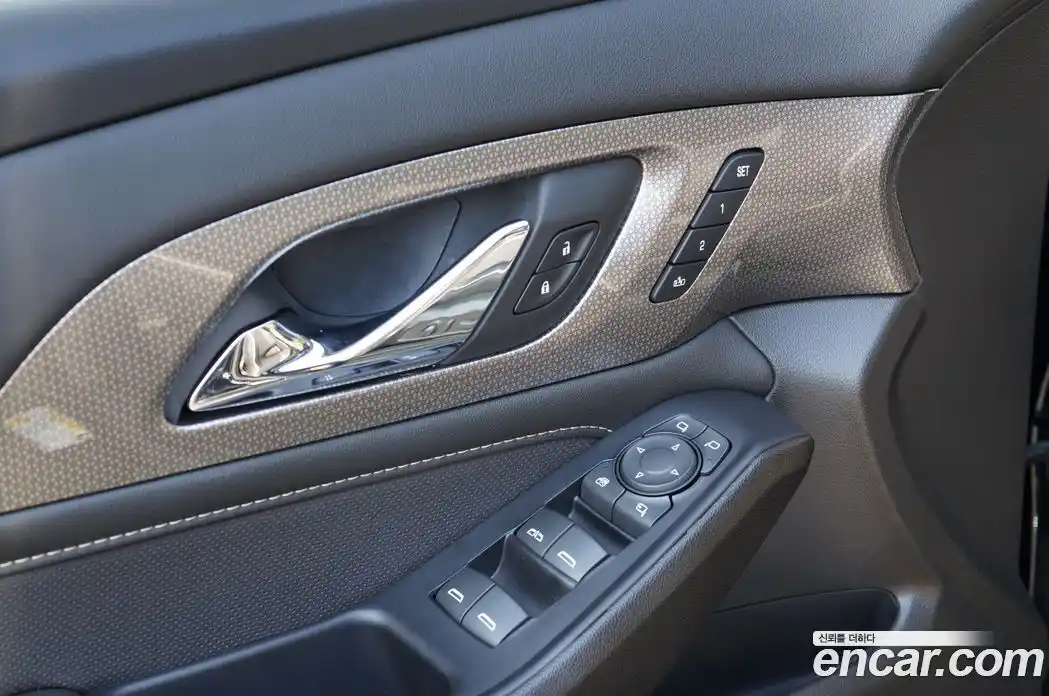 Chevrolet Traverse 2022 3.6 Автомат в Москве № 1278686, фото 13