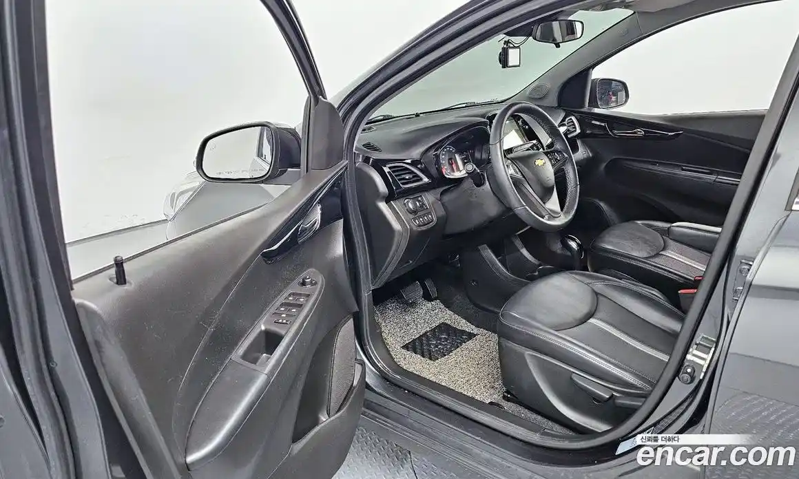 Chevrolet Spark 2018 1.0 гидро в Москве № 1278759, фото 10