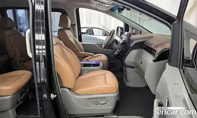 Hyundai Staria 2023 3.5 гидро в Москве № 1279249, миниатюра 11
