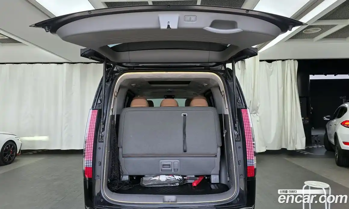 Hyundai Staria 2023 3.5 гидро в Москве № 1279249, фото 20