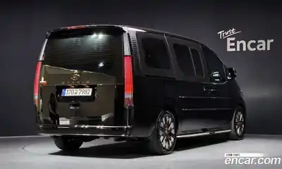 Hyundai Staria 2023 3.5 гидро в Москве № 1279249, миниатюра 2