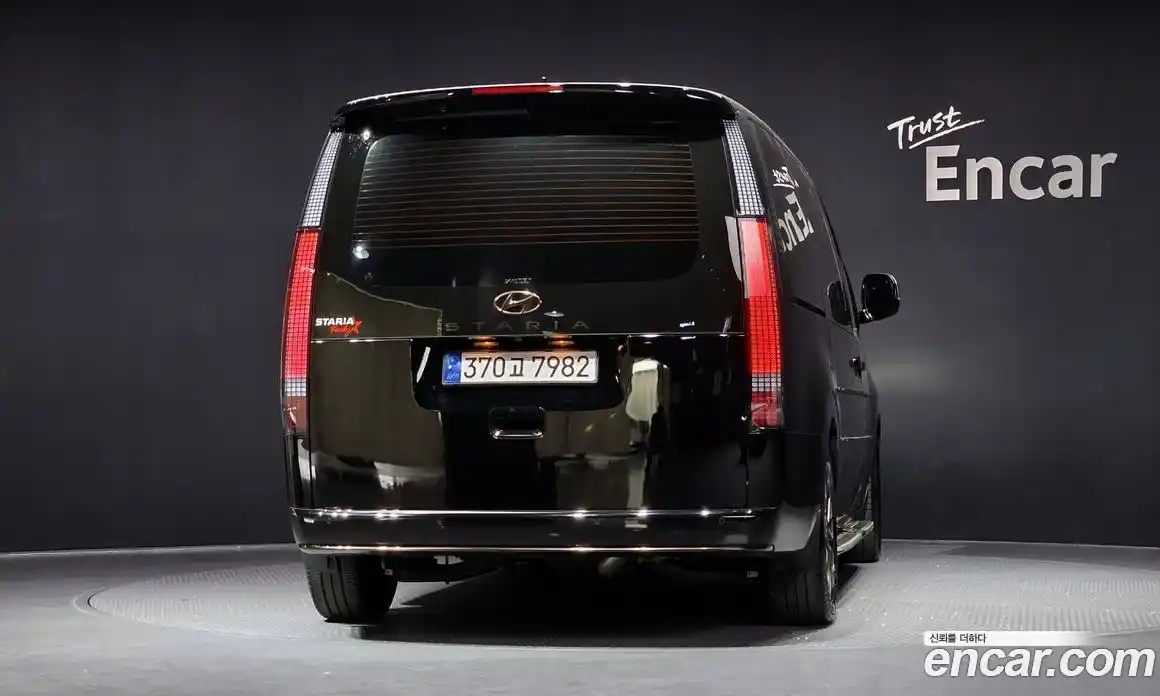 Hyundai Staria 2023 3.5 гидро в Москве № 1279249, фото 4