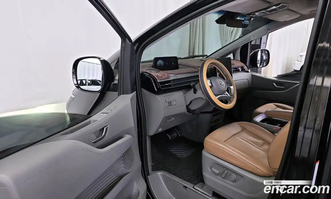 Hyundai Staria 2023 3.5 гидро в Москве № 1279249, фото 10