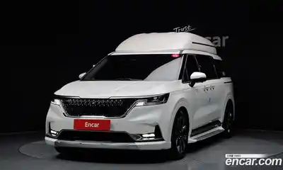 Kia Canival Gasoline 9-Seater Hi-Limousine Signature