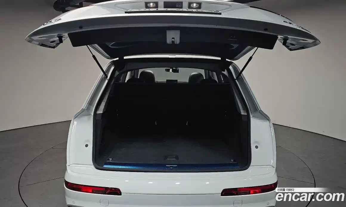 Audi Q7 2019 2.0 гидро в Москве № 1279942, фото 19