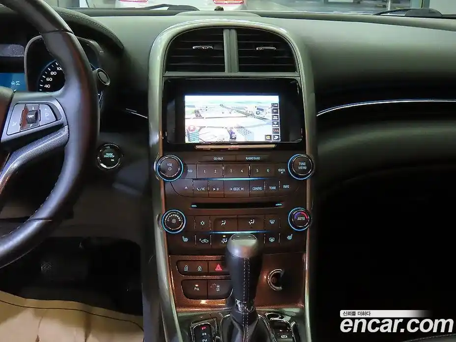 Chevrolet Malibu 2015 2.0 Автомат в Москве № 1280304, фото 11