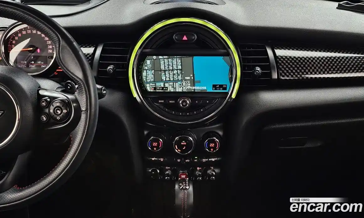 Mini Cooper 2017 2.0 гидро в Москве № 1280998, фото 14