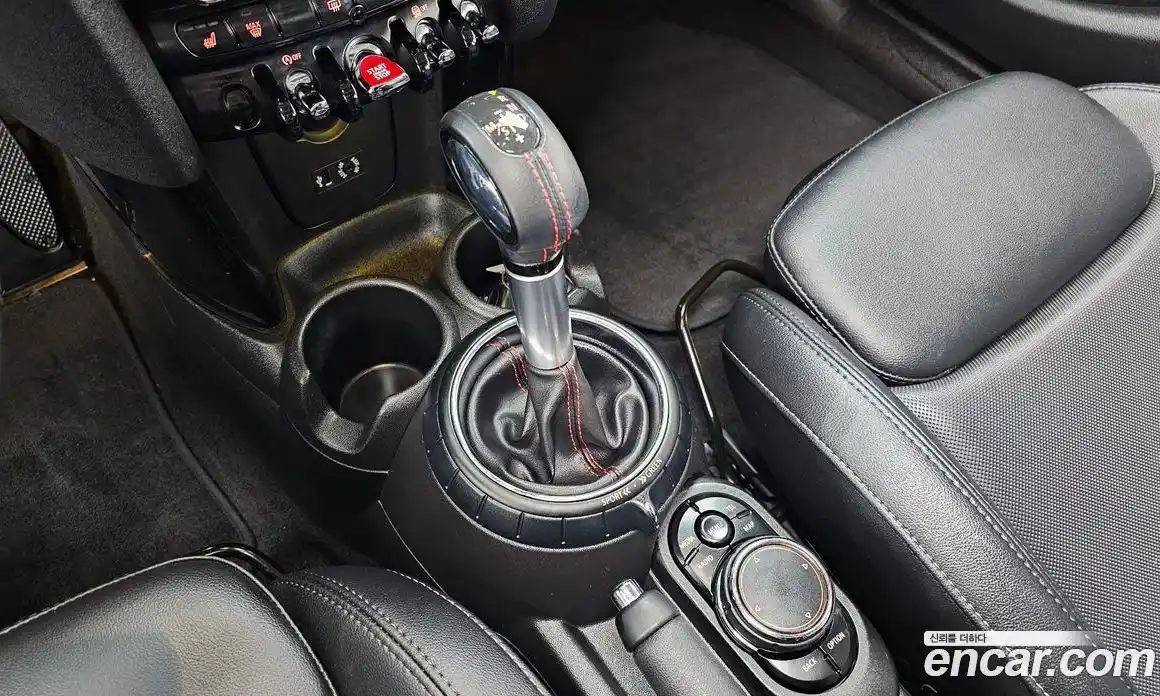 Mini Cooper 2017 2.0 гидро в Москве № 1280998, фото 9