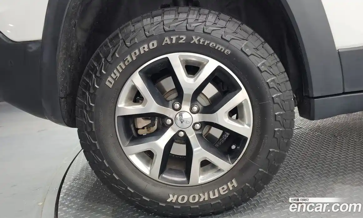 Jeep Cherokee 2014 3.2 гидро в Москве № 1282003, фото 5