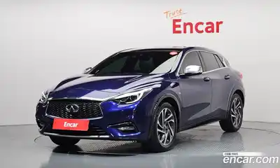 Infiniti Q30, 2019