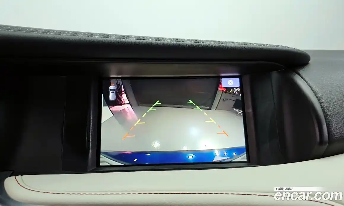 Infiniti Q30 2019 2.0 гидро в Москве № 1283633, фото 14