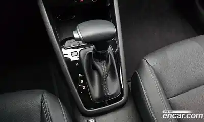 Kia Stonic 2018 1.4 гидро в Москве № 1288840, миниатюра 9