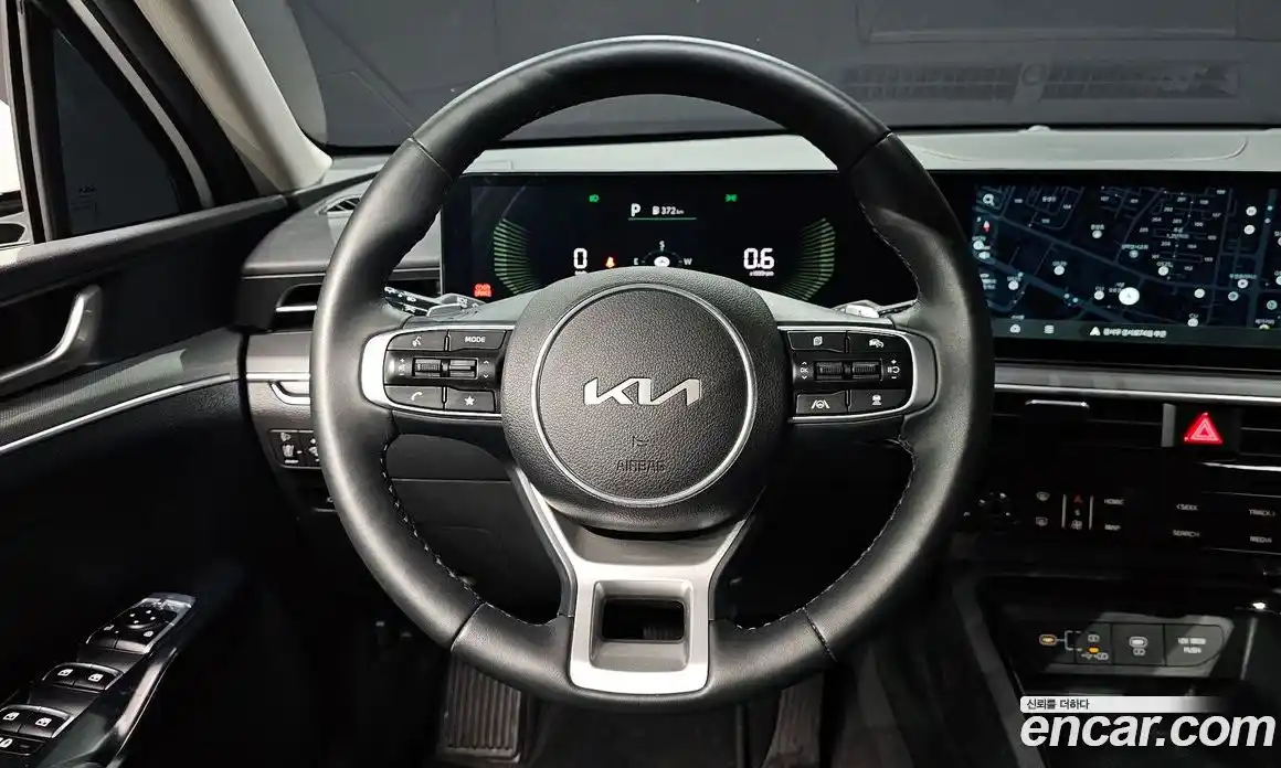 Kia K5 2025 2.0 Автомат в Москве № 1288905, фото 13