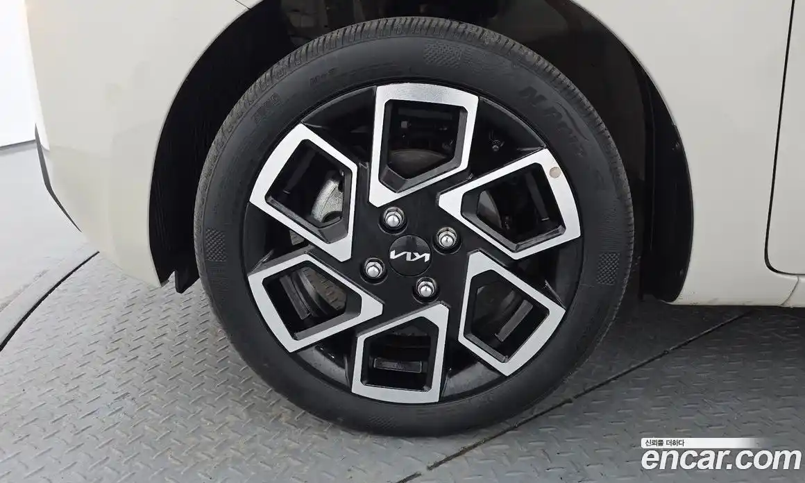 Kia Ray 2024 1.0 Автомат в Москве № 1288988, фото 5