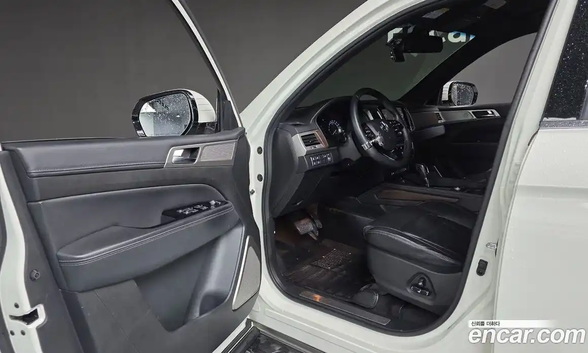SsangYong Rexton 2018 2.2 Автомат в Москве № 1289226, фото 11
