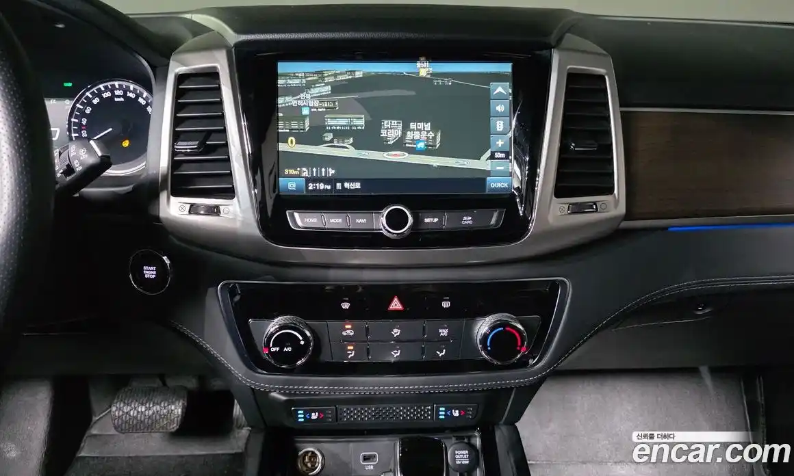 SsangYong Rexton 2018 2.2 Автомат в Москве № 1289226, фото 14