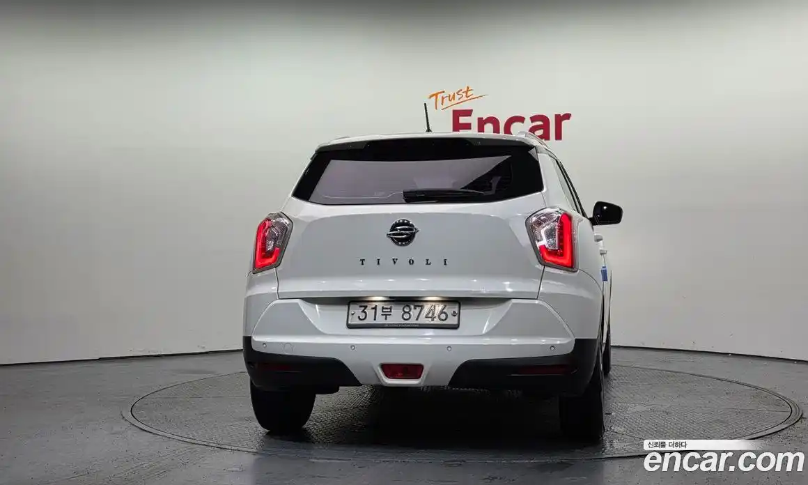 SsangYong TIBOLI 2015 1.6 Автомат в Москве № 1289342, фото 4