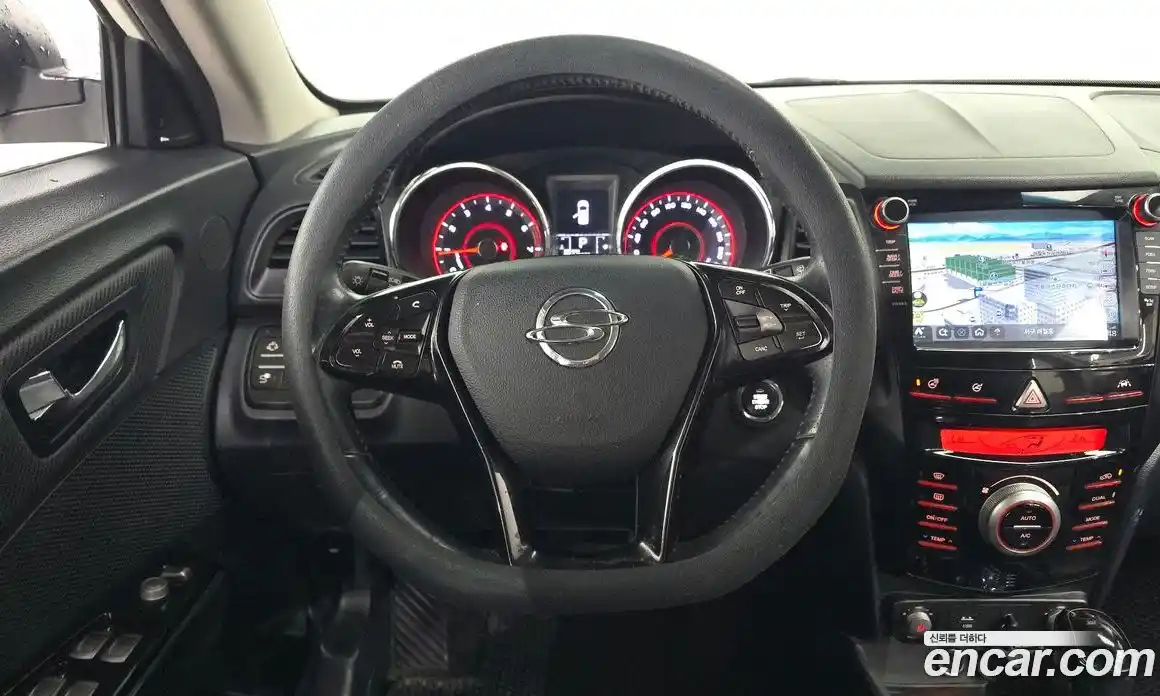 SsangYong TIBOLI 2018 1.6 Автомат в Москве № 1289605, фото 13