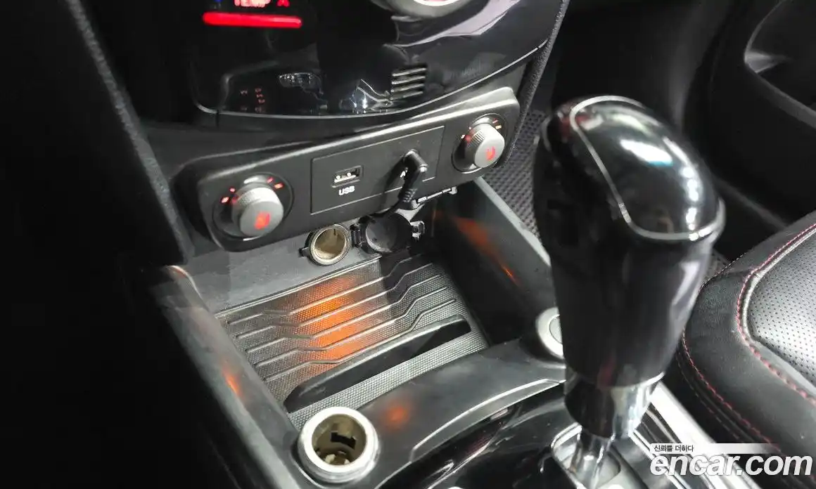 SsangYong TIBOLI 2018 1.6 Автомат в Москве № 1289605, фото 18