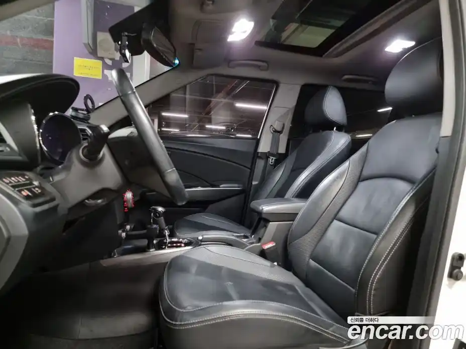 SsangYong TIBOLI 2017 1.6 Автомат в Москве № 1289764, фото 10