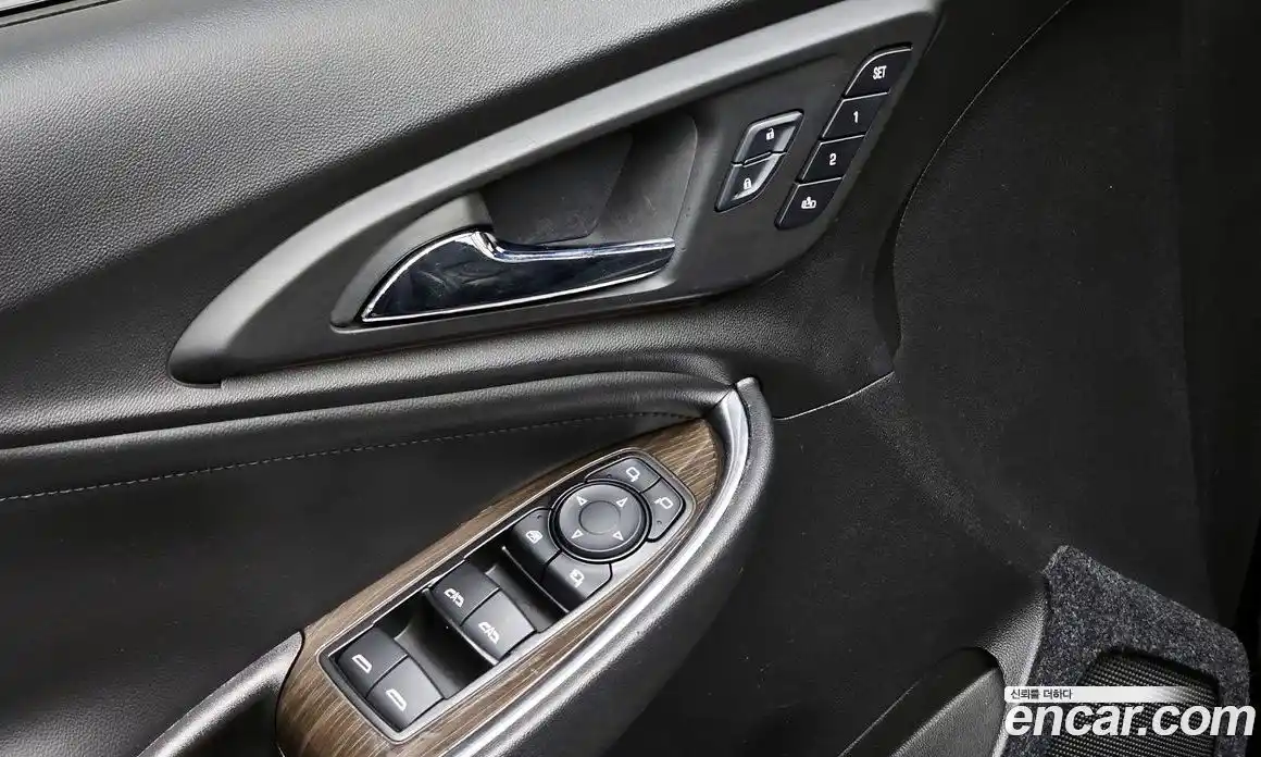 Chevrolet Malibu 2017 2.0 Автомат в Москве № 1289950, фото 19