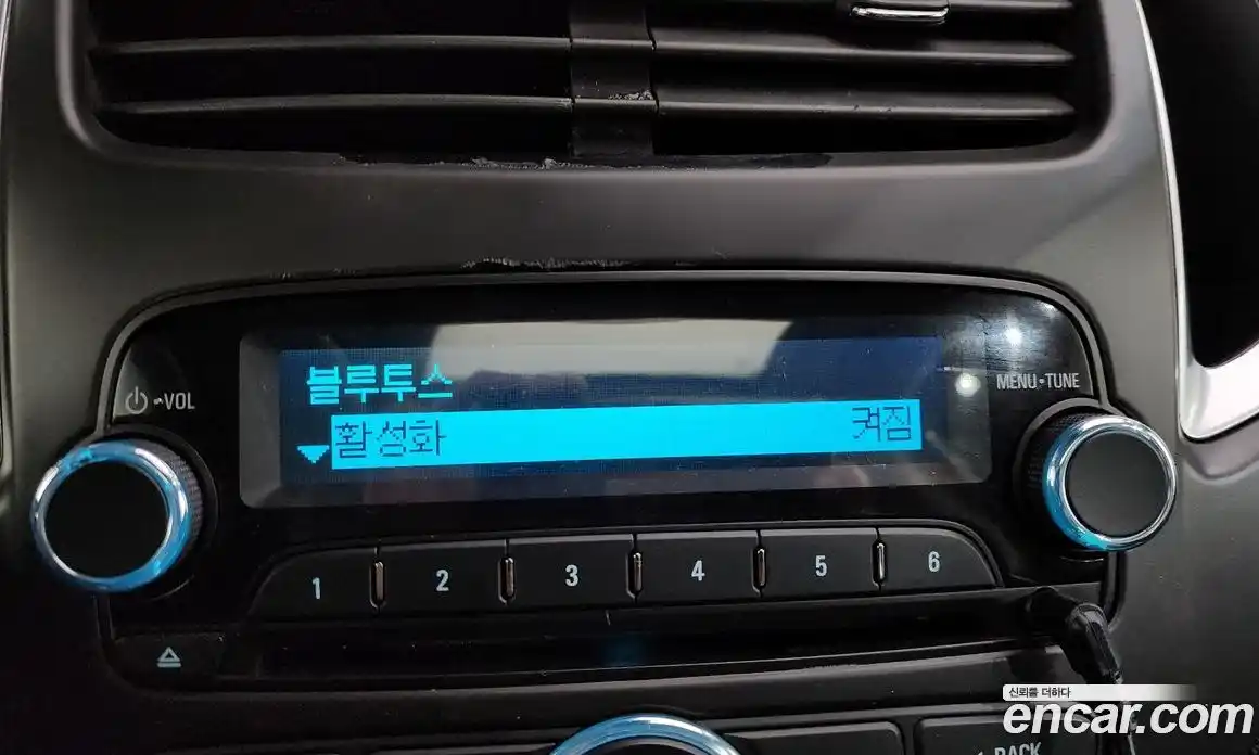 Chevrolet Trax 2015 1.4 Автомат в Москве № 1289975, фото 17