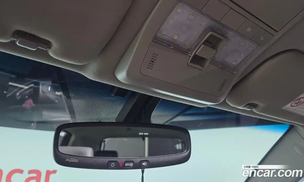 Chevrolet Captiva 2012 2.0 Автомат в Москве № 1290084, фото 19