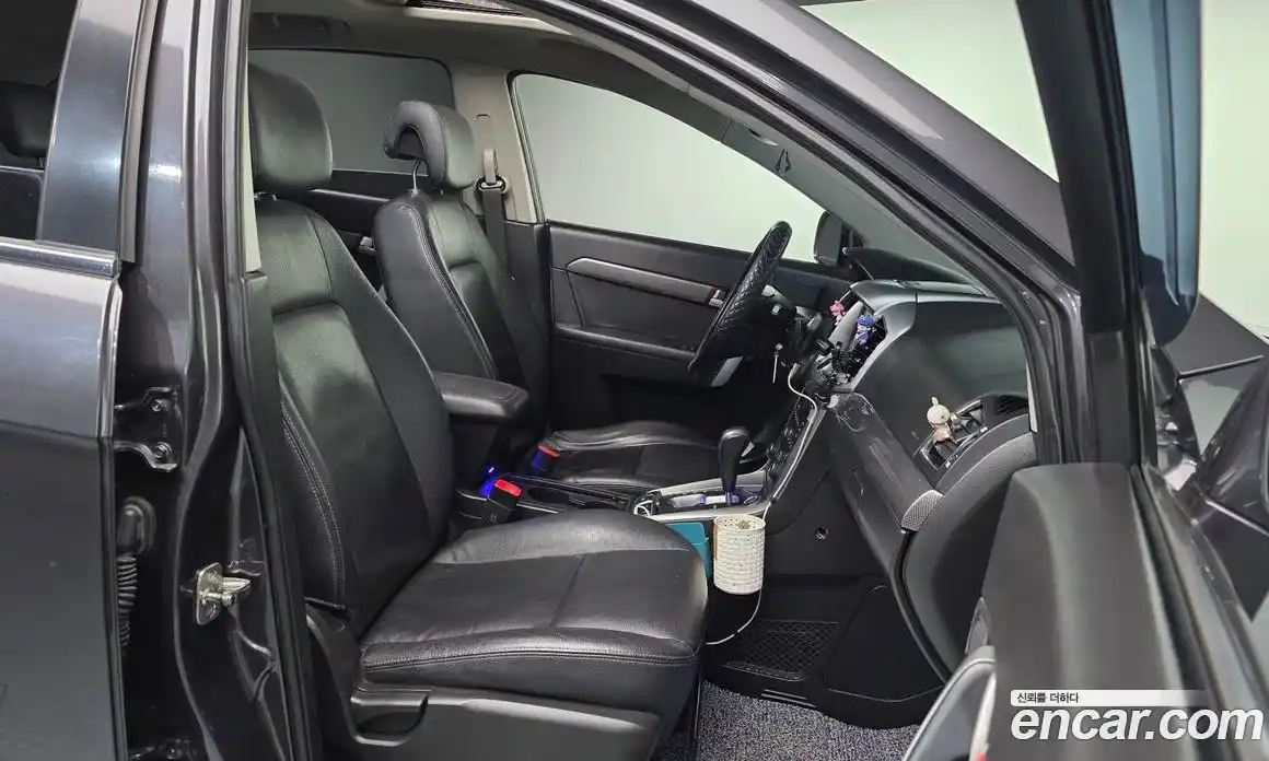 Chevrolet Captiva 2012 2.0 Автомат в Москве № 1290084, фото 10