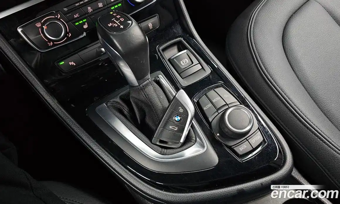BMW 2-Series 2015 2.0 гидро в Москве № 1290727, фото 9