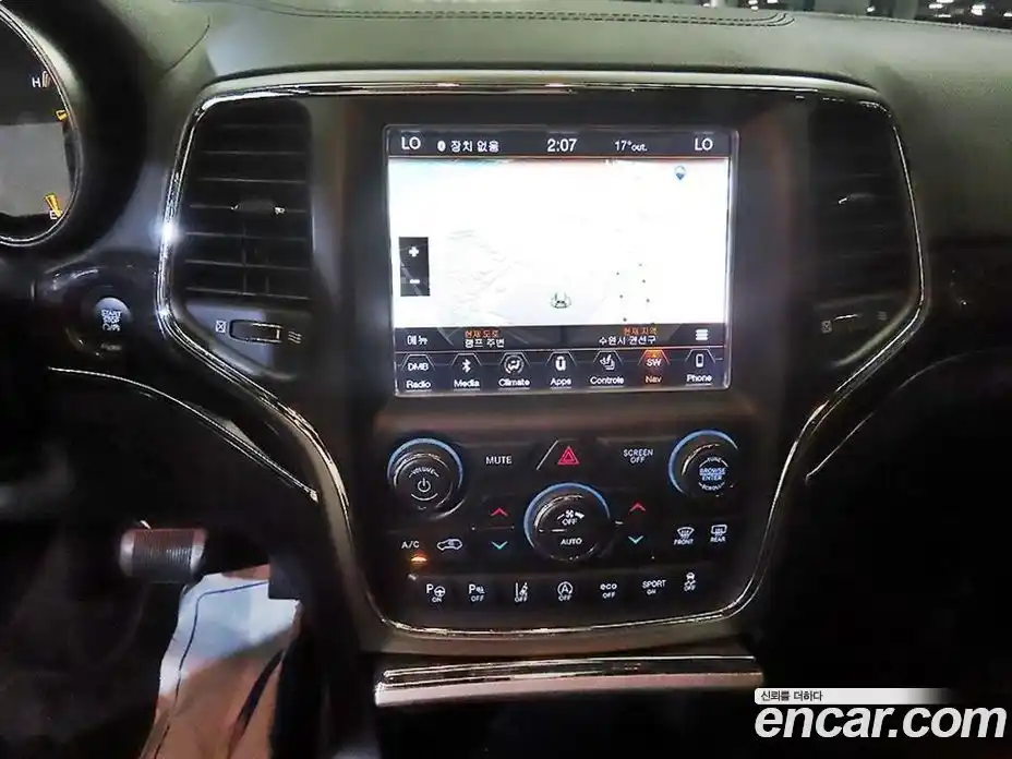 Jeep Cherokee 2017 3.6 гидро в Москве № 1291777, фото 11